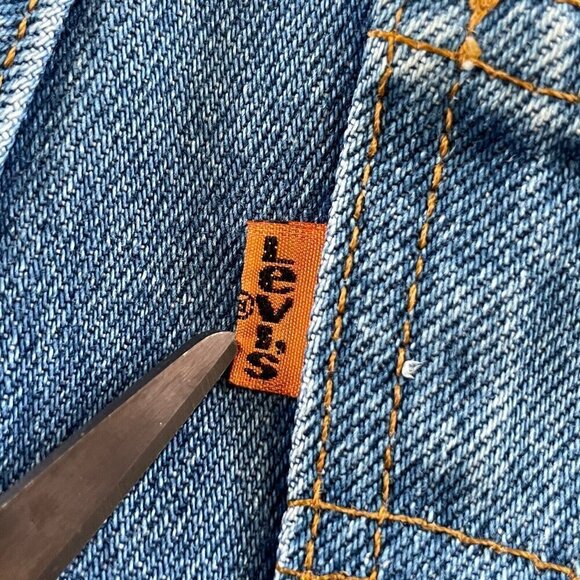 Vintage 1980s Levis 536 Womens Jeans 27x27 High Waist Raw Hem Denim Orange Tab - Picture 11 of 16